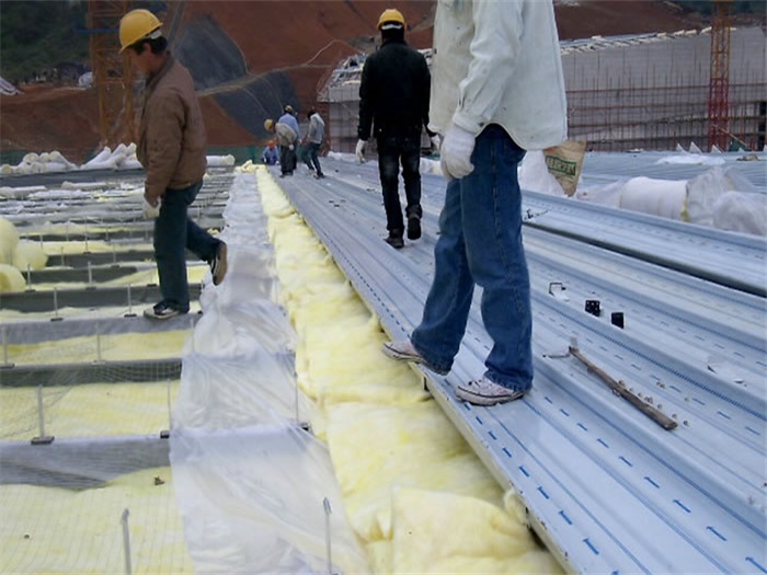 如皋安吉县体育馆网架